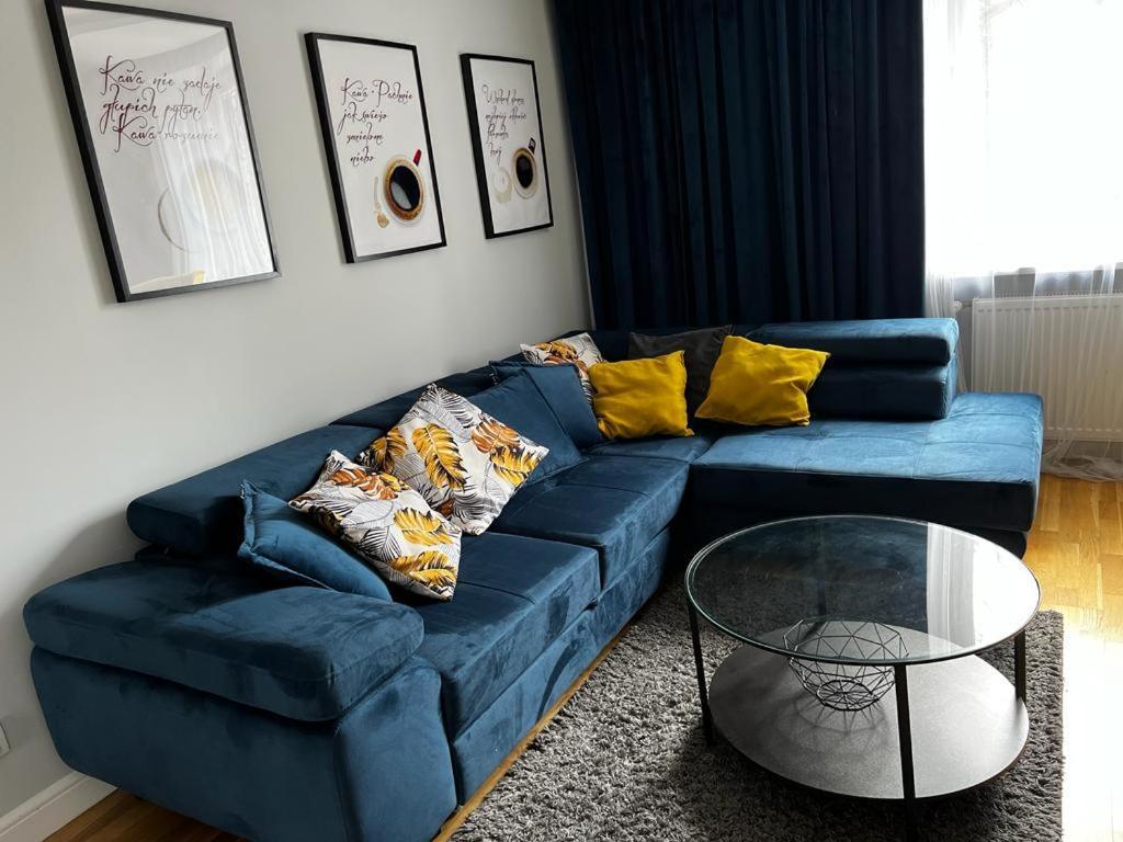 Family & Business Elegant Apartments Ul Astronautow Centrum Downtown - 3 Bedroom, Parking Kielce Exterior photo