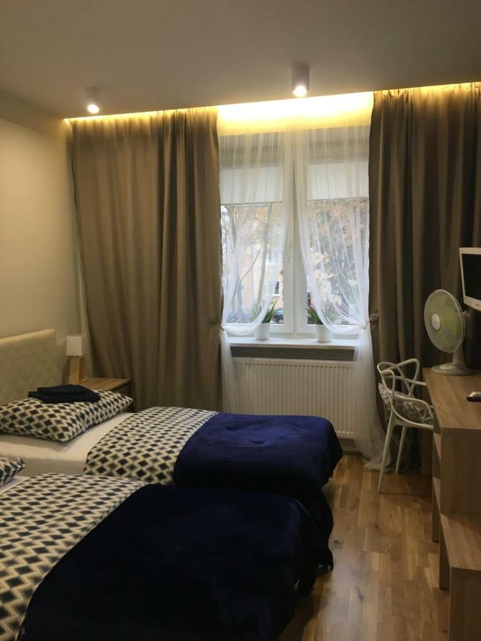 Family & Business Elegant Apartments Ul Astronautow Centrum Downtown - 3 Bedroom, Parking Kielce Exterior photo